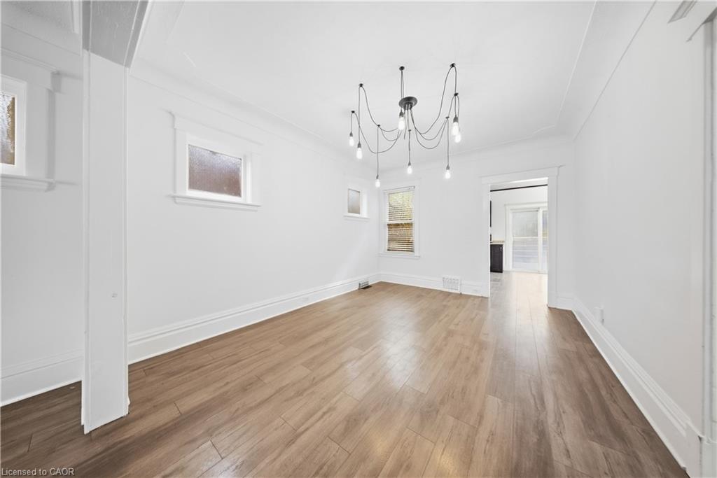 1082 Cannon Street E Property Photo 11