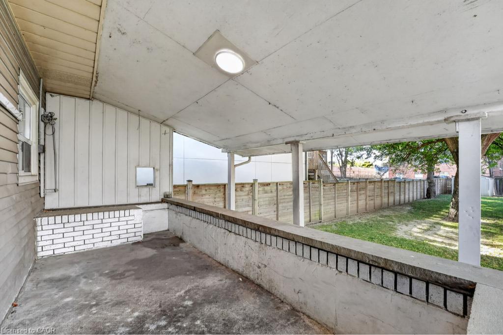 1024 Roosevelt Road Property Photo 37