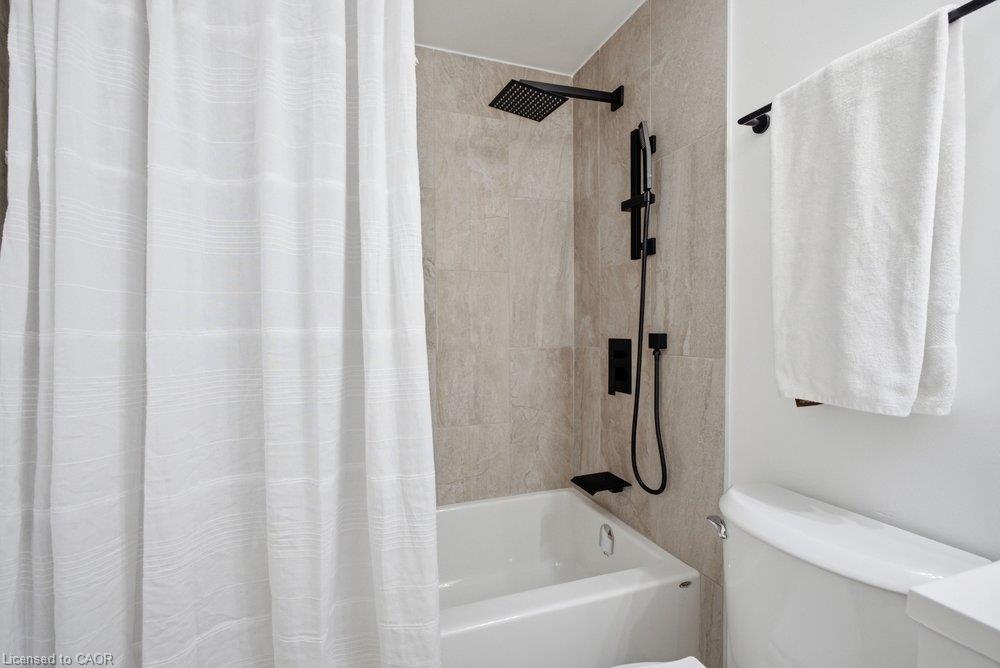 204-5090 Pinedale Avenue Property Photo 21