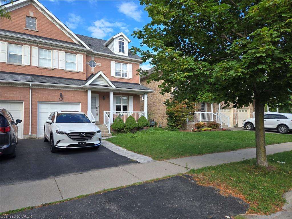 28 Niagara On The Green Boulevard Property Photo 1