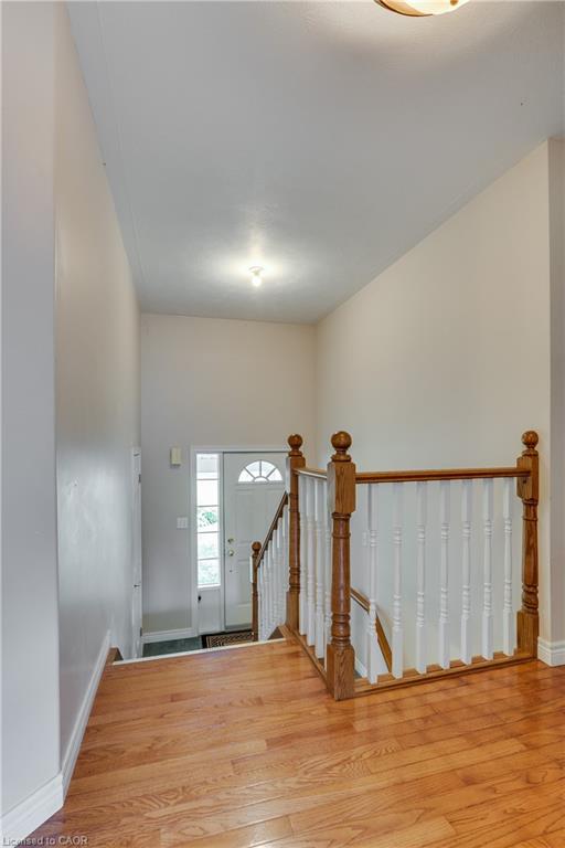 41 Church Street W Property Photo 7