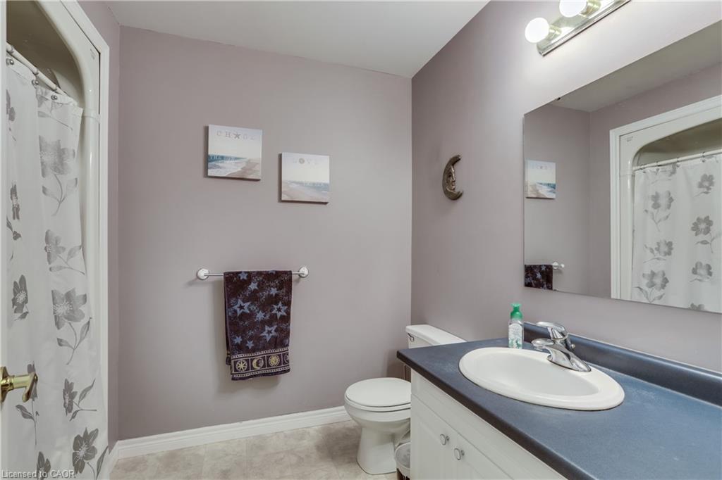 41 Church Street W Property Photo 19