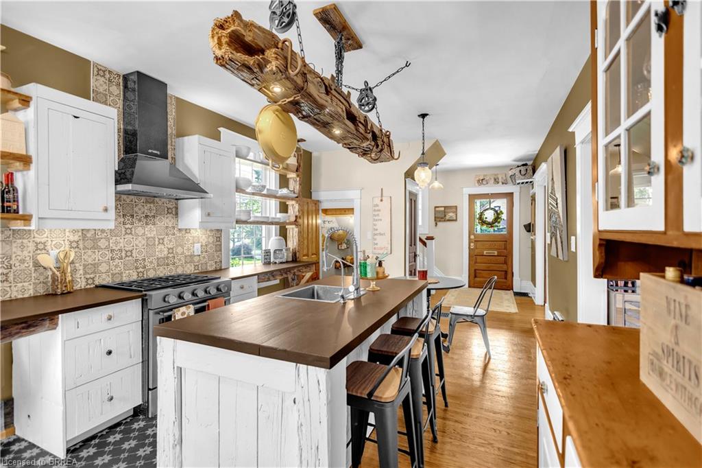 17 Alexander Avenue Property Photo 12