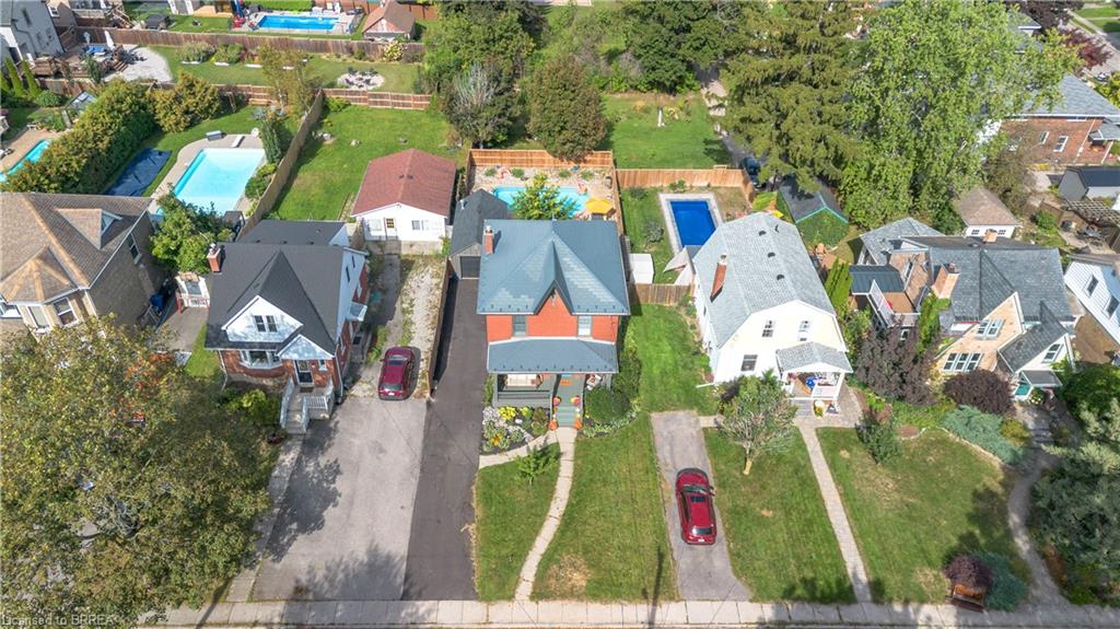 17 Alexander Avenue Property Photo 41