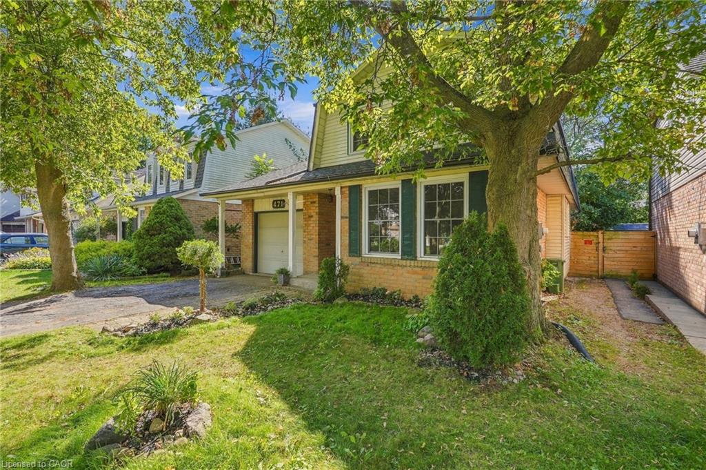 471 Knightsbridge Crescent Property Photo 3