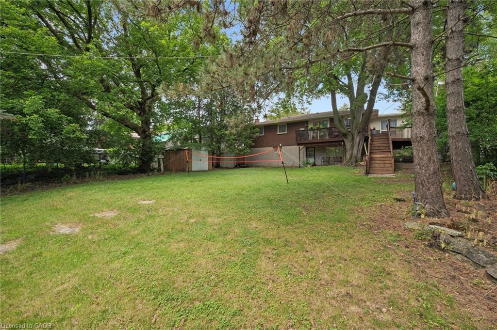 135 Bridge Street W Property Photo 38