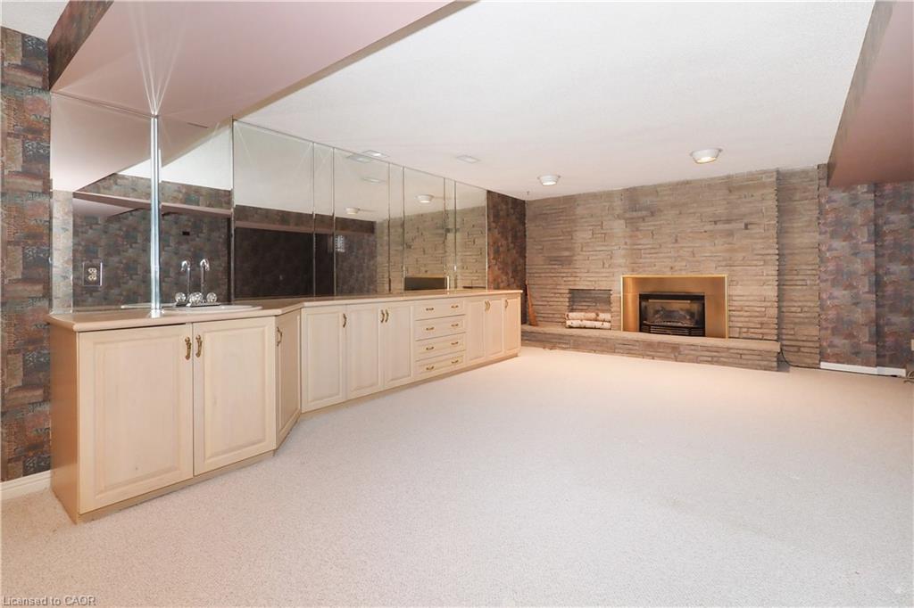 4-405 Glasgow Street Property Photo 33