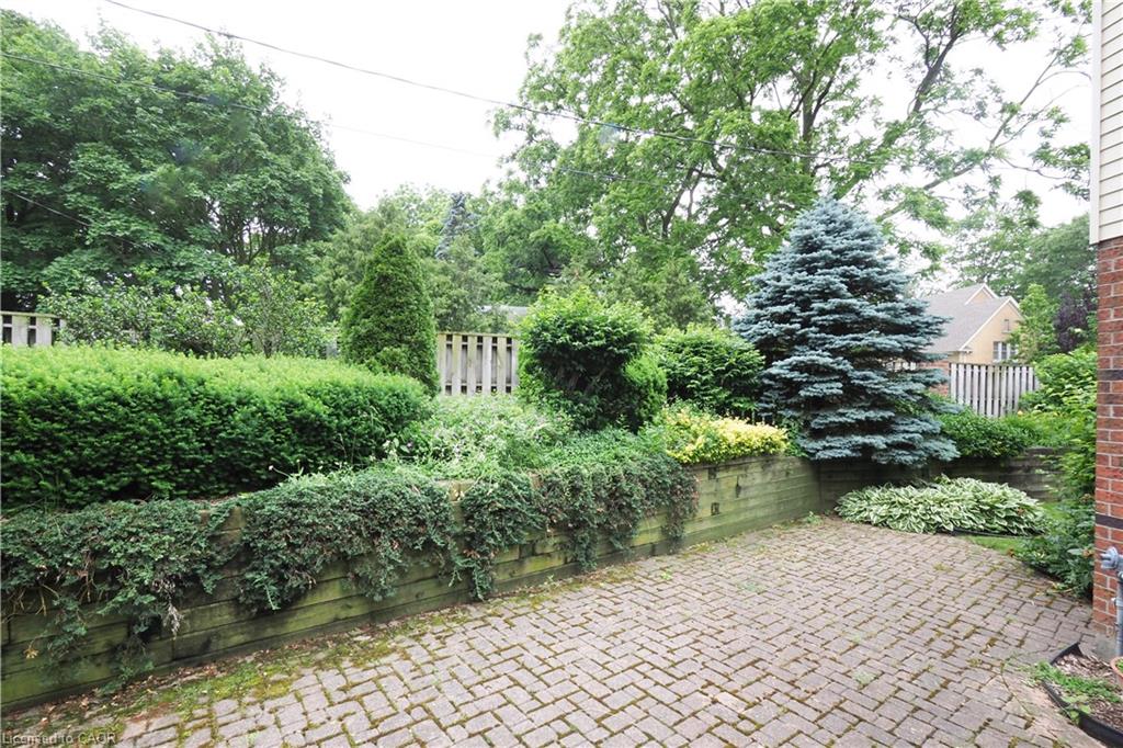 4-405 Glasgow Street Property Photo 38