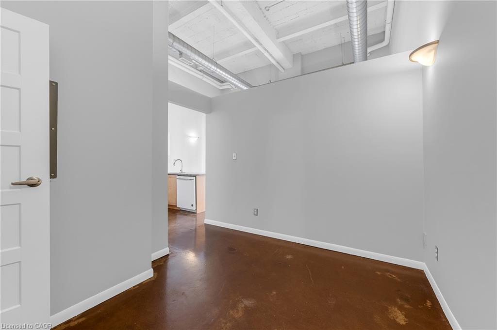 405-11 Rebecca Street Property Photo 13