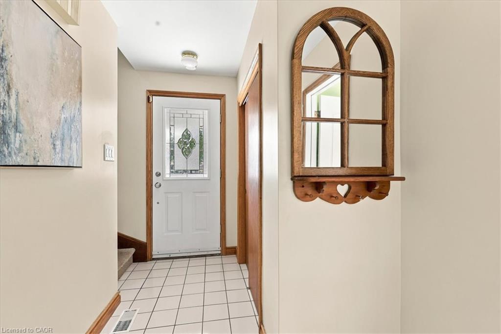 38 Lyle Place Property Photo 5