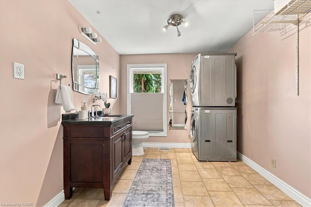 38 Lyle Place Property Photo 23