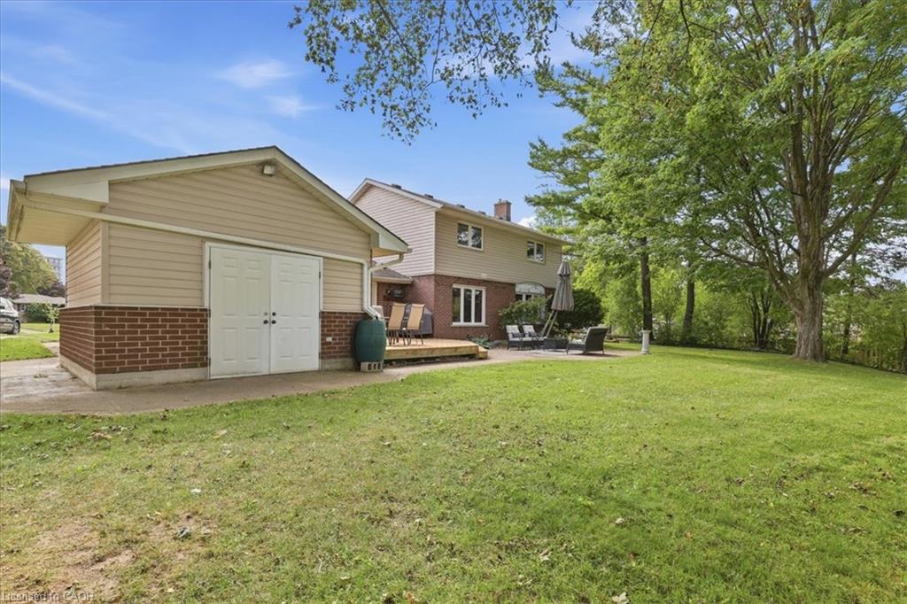 38 Lyle Place Property Photo 32