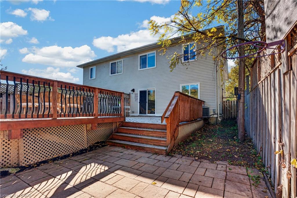 26 Huron Street Property Photo 33
