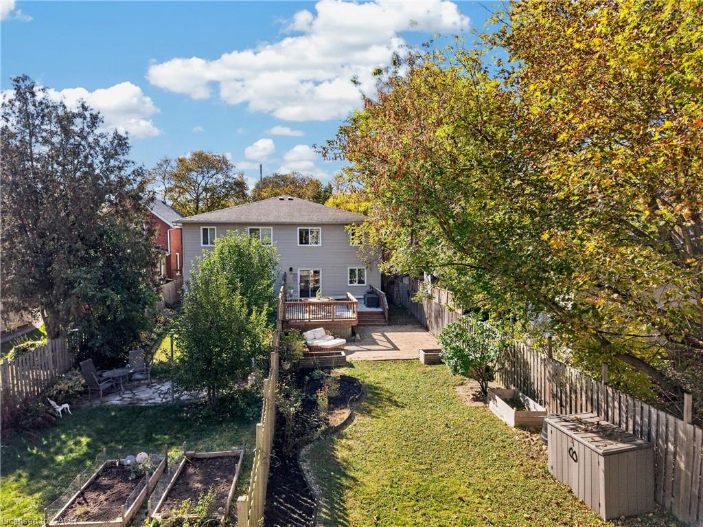 26 Huron Street Property Photo 39