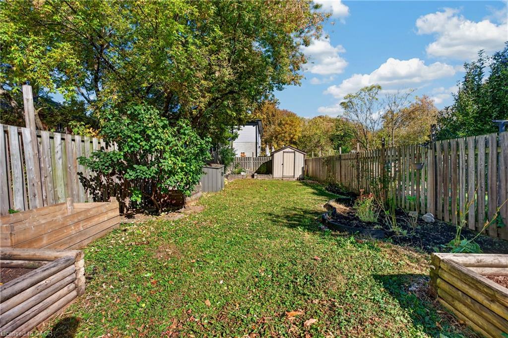 26 Huron Street Property Photo 43