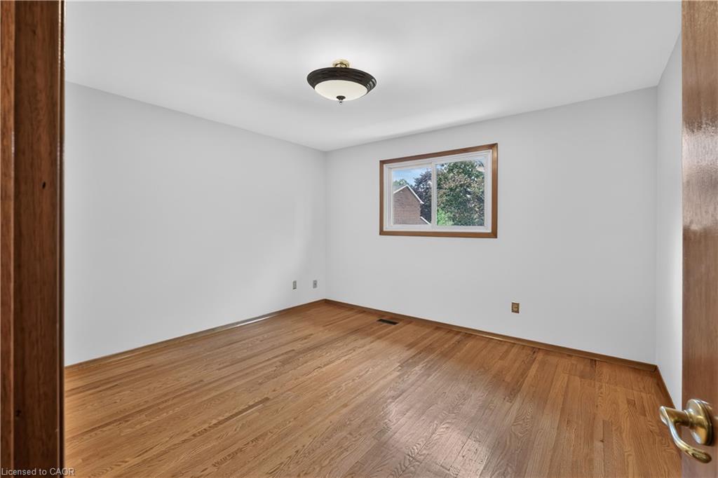 1633 Warren Drive Property Photo 11