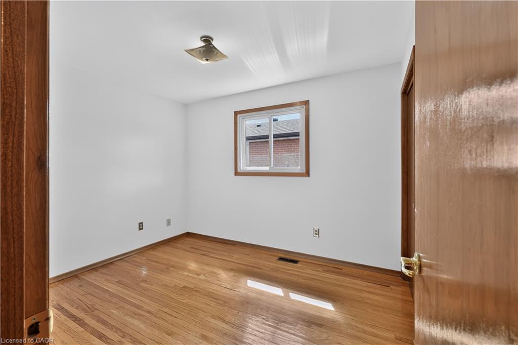 1633 Warren Drive Property Photo 14