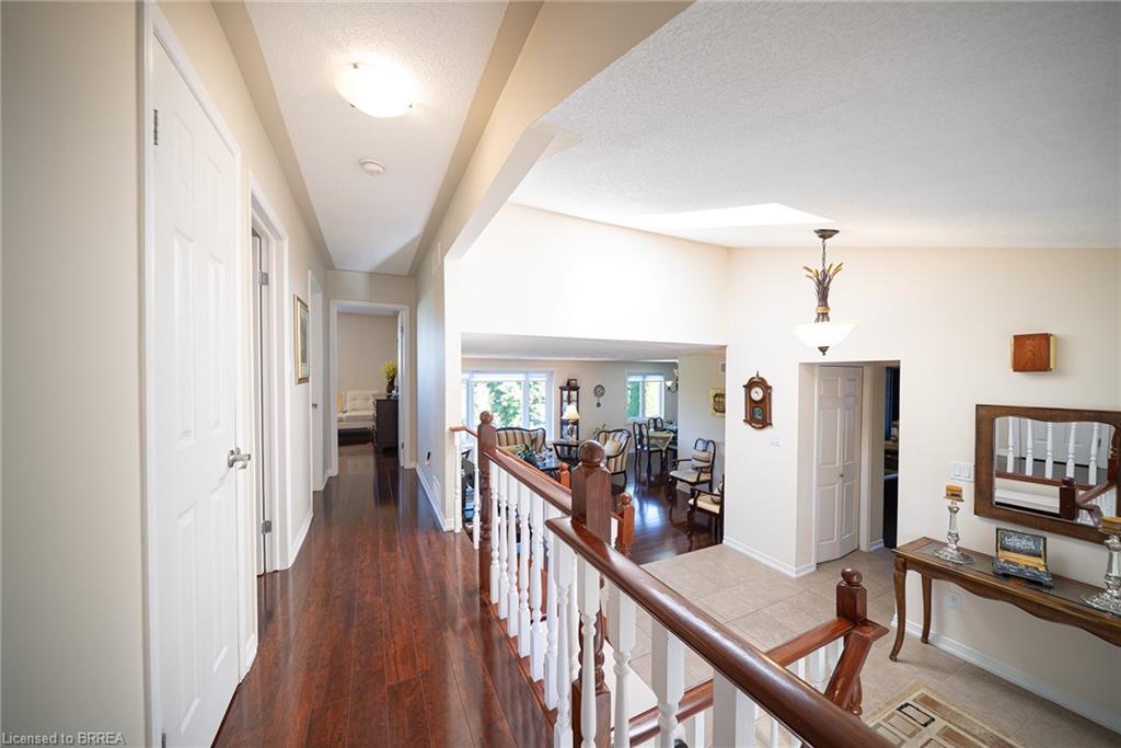 15 Fox Run Property Photo 14