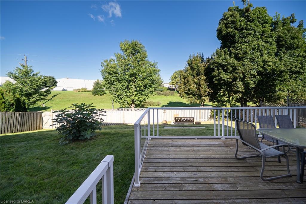 15 Fox Run Property Photo 30