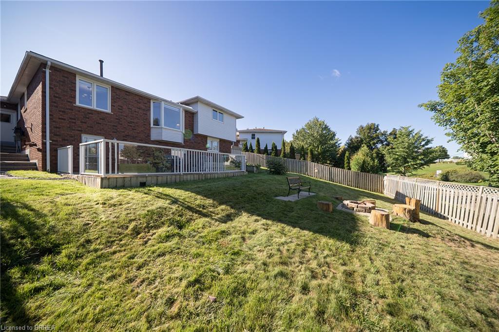 15 Fox Run Property Photo 31