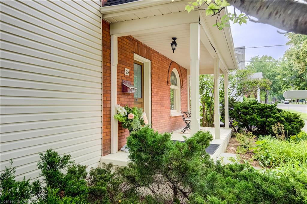25 Central Street Property Photo 6