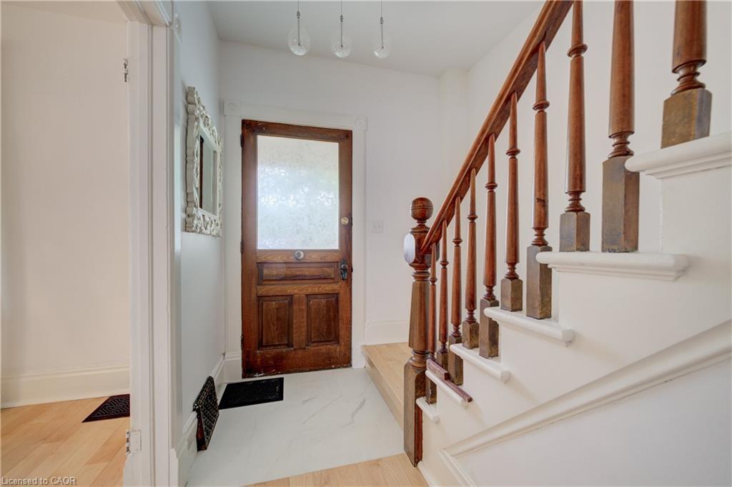 25 Central Street Property Photo 8