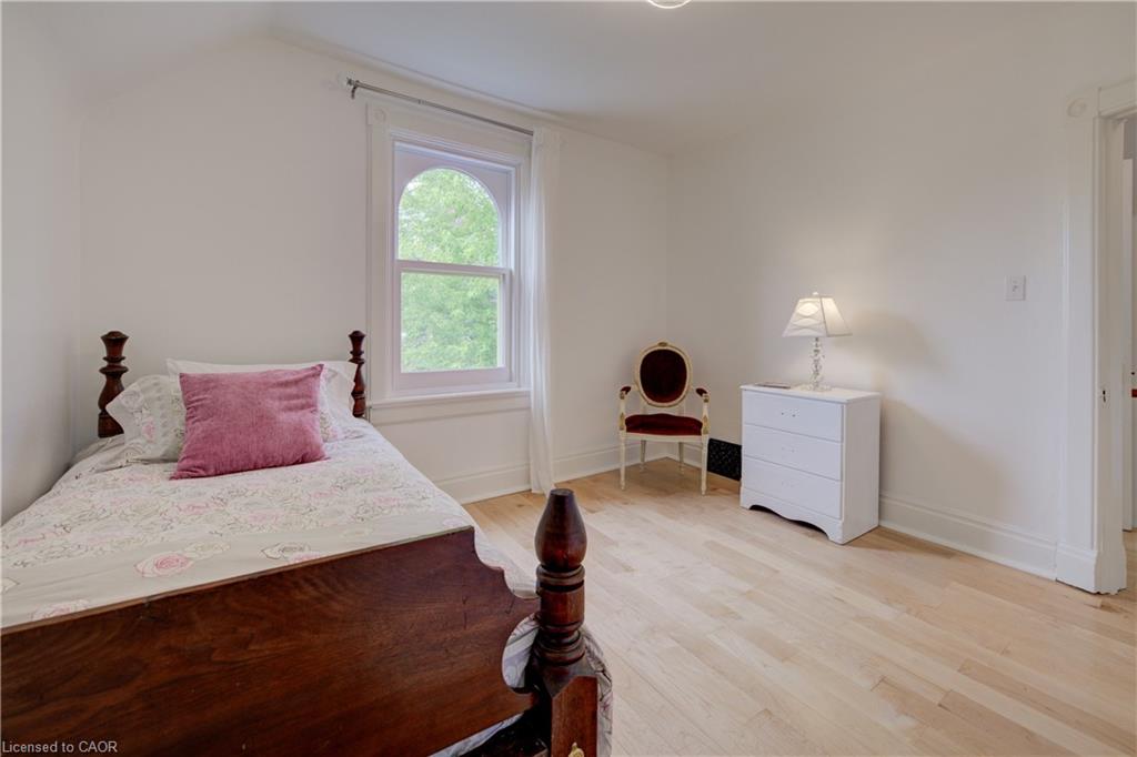 25 Central Street Property Photo 36