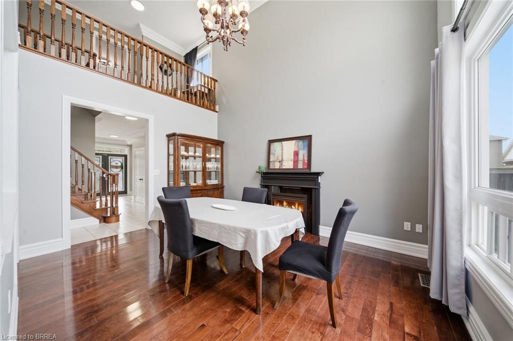 5 Hoodless Court Property Photo 9