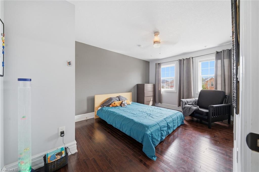 5 Hoodless Court Property Photo 20