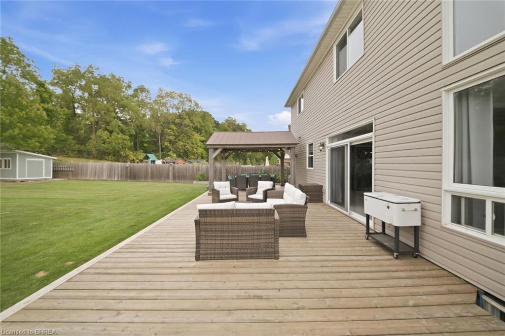 5 Hoodless Court Property Photo 30