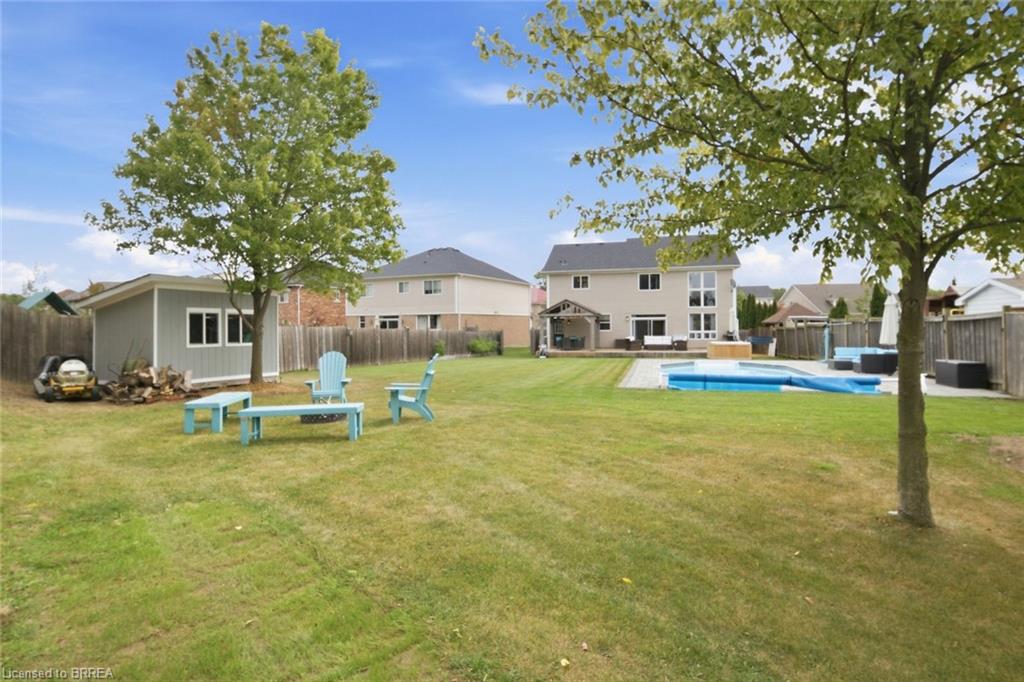 5 Hoodless Court Property Photo 38