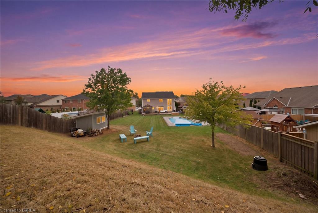 5 Hoodless Court Property Photo 39