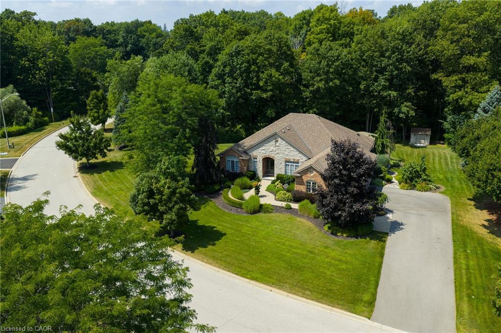 32 Parkshore Place Property Photo 1