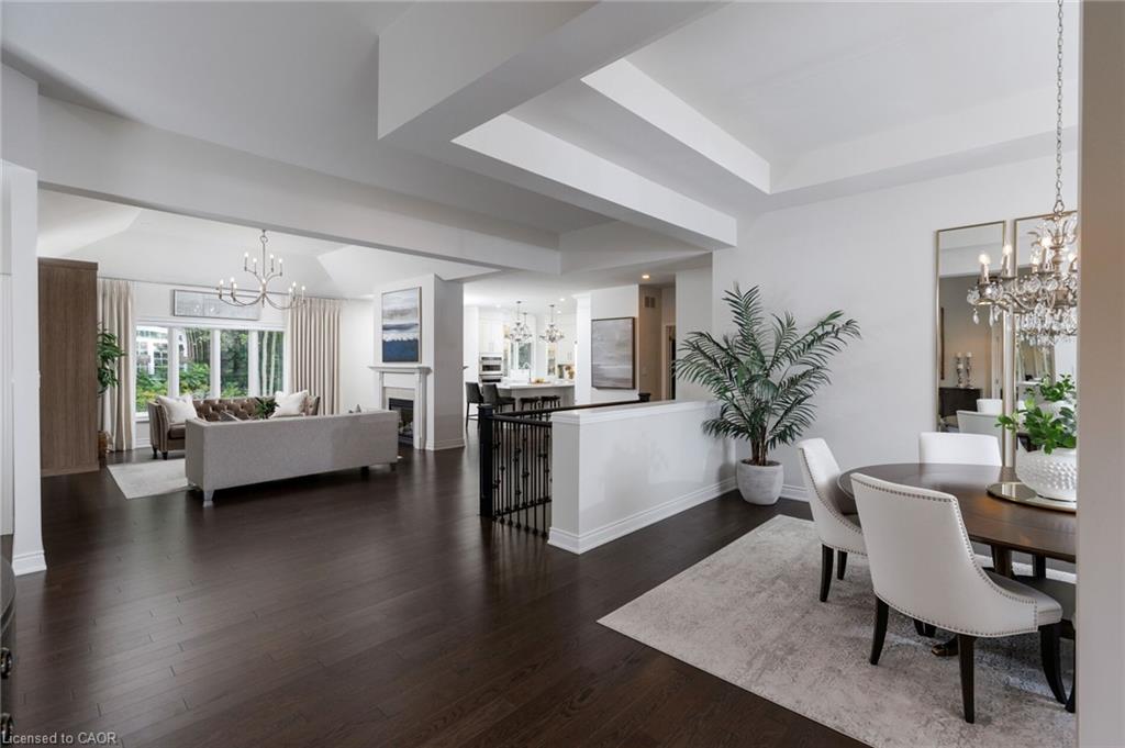 32 Parkshore Place Property Photo 6