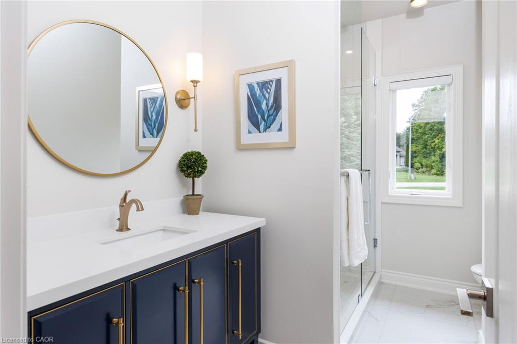 32 Parkshore Place Property Photo 24