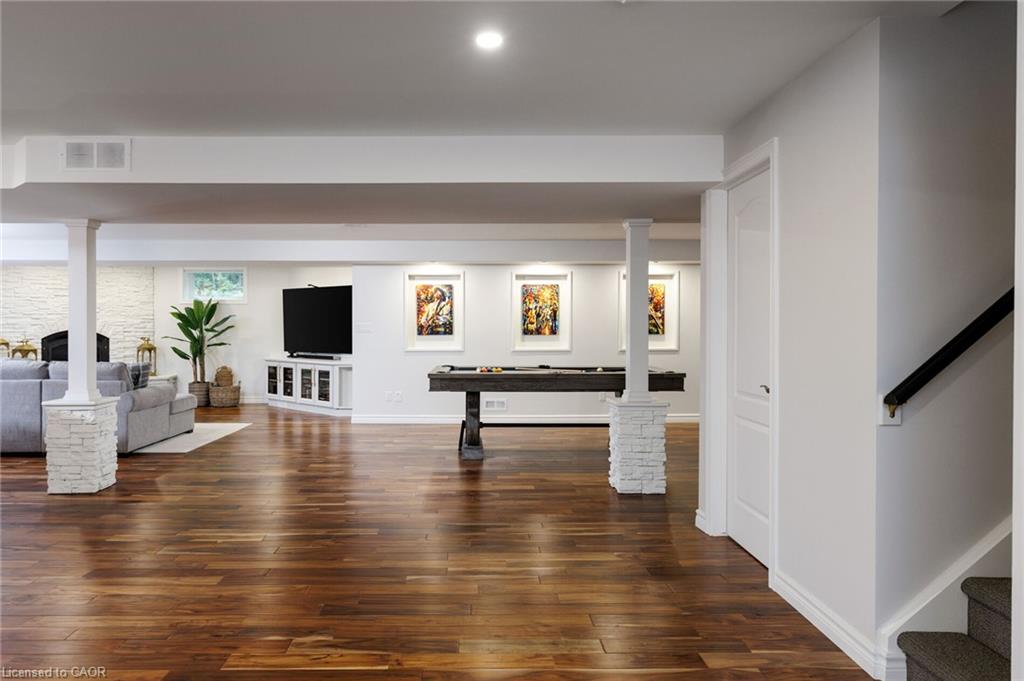 32 Parkshore Place Property Photo 25