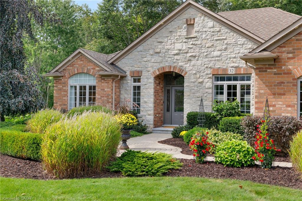 32 Parkshore Place Property Photo 44