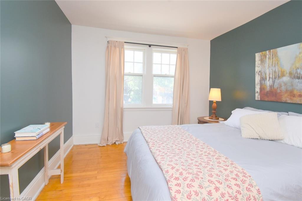 35 Tisdale Street S Property Photo 23
