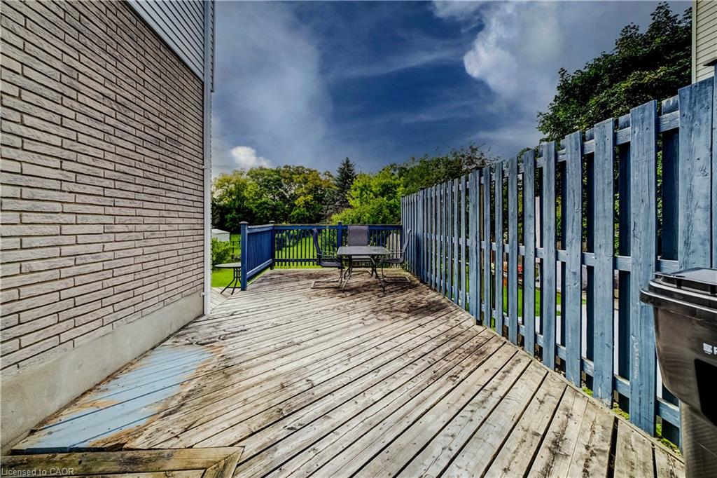 102 Bloomingdale Road N Property Photo 26
