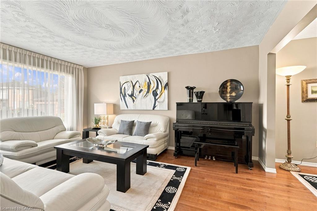 7 Argon Court Property Photo 12