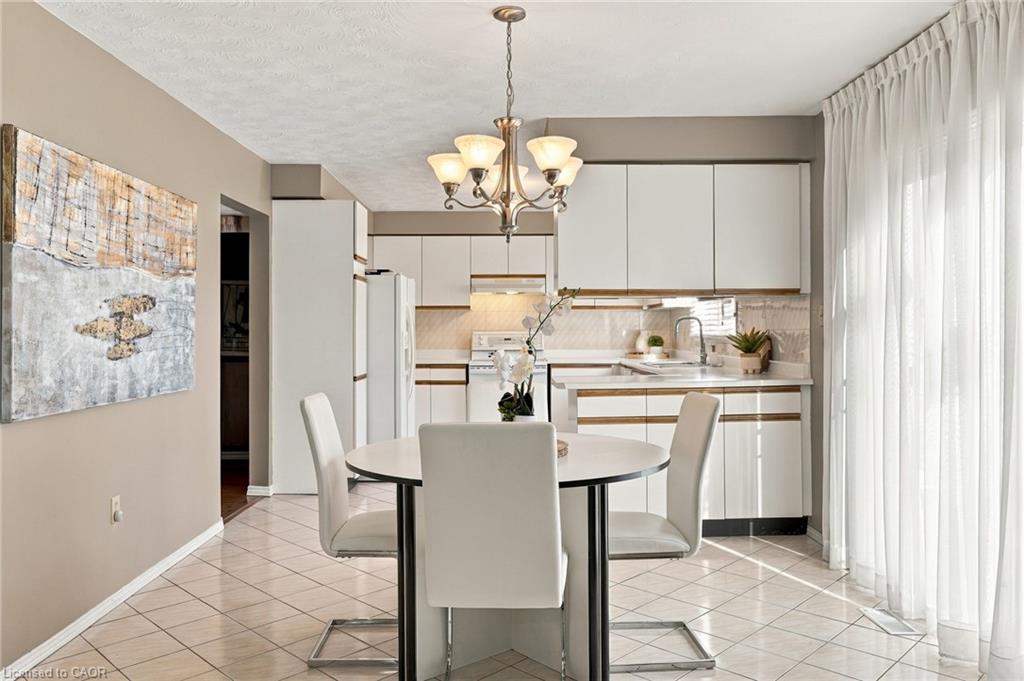 7 Argon Court Property Photo 19