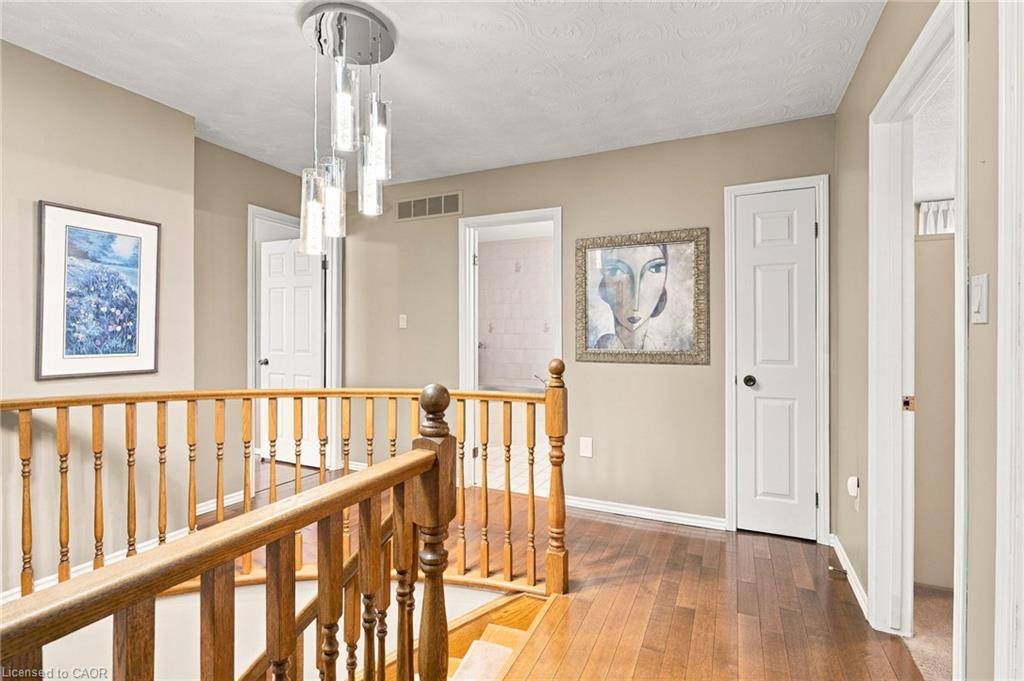 7 Argon Court Property Photo 28
