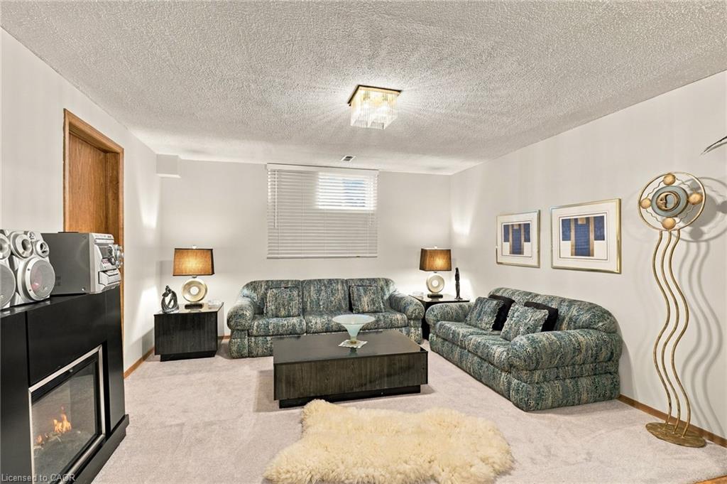 7 Argon Court Property Photo 42