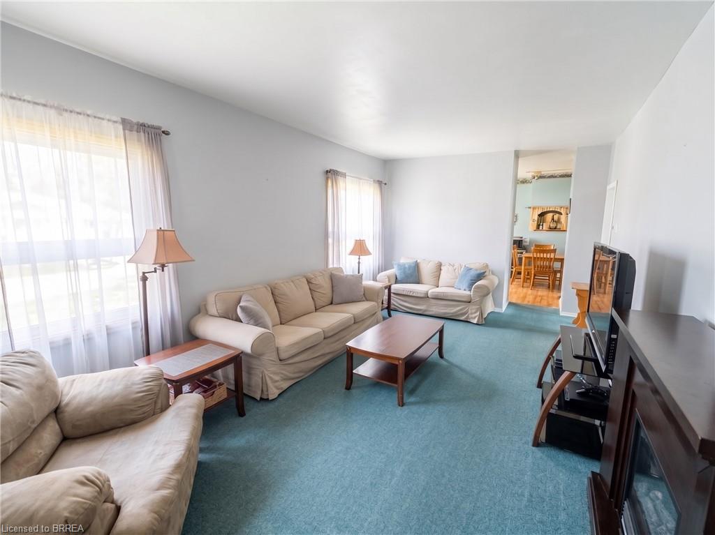 92 Mary Street Property Photo 4
