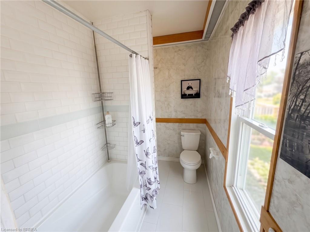 92 Mary Street Property Photo 7