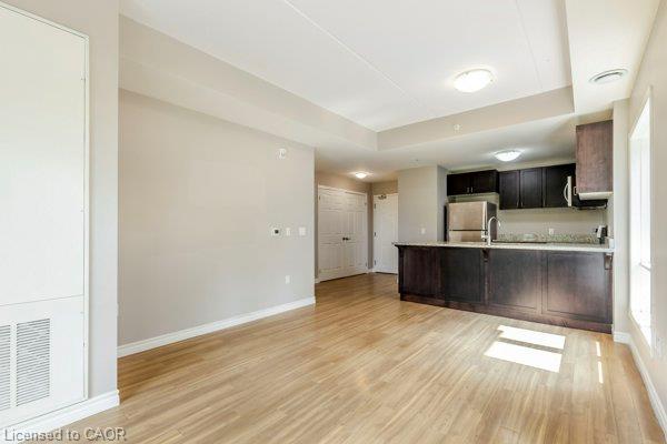 304-456 Lorne Avenue Property Photo 13