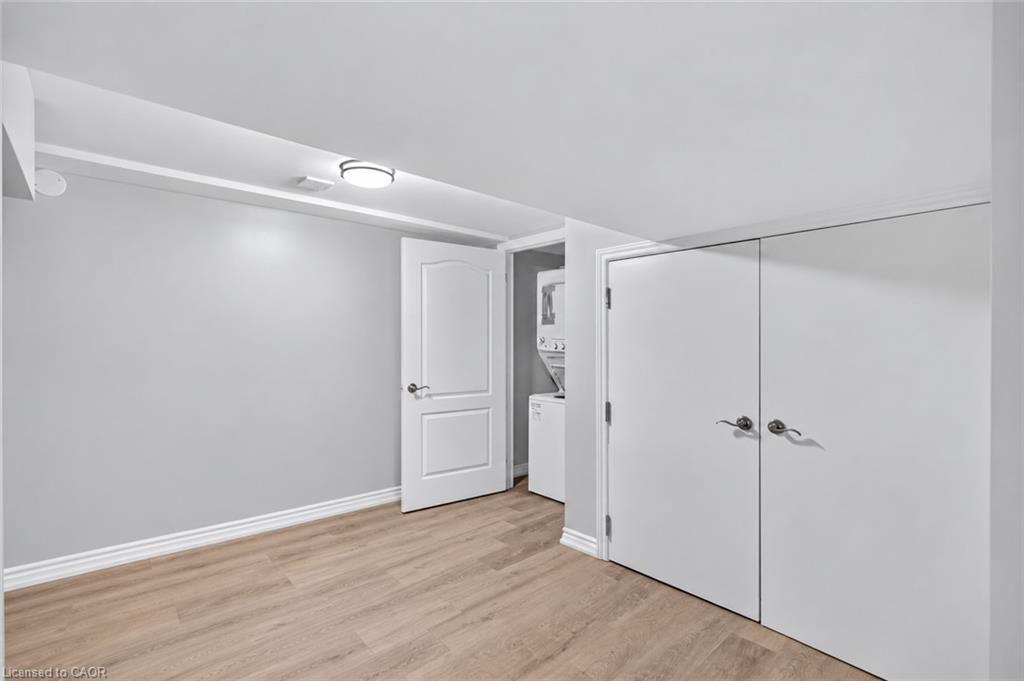 40 Clarendon Avenue Property Photo 36