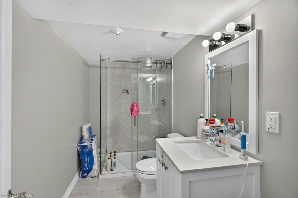 40 Clarendon Avenue Property Photo 37