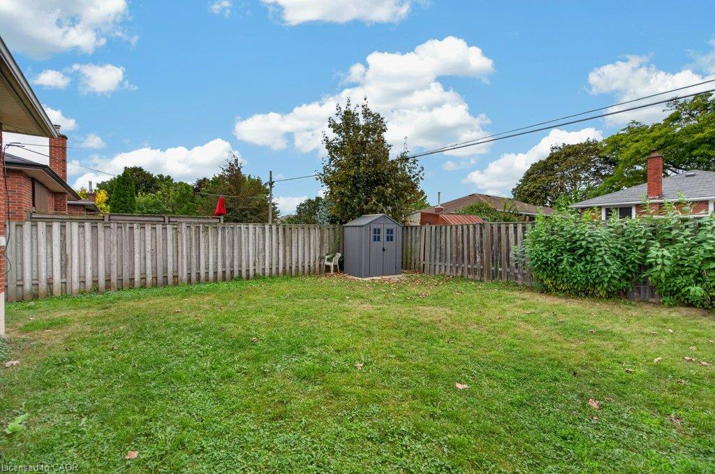 40 Clarendon Avenue Property Photo 41