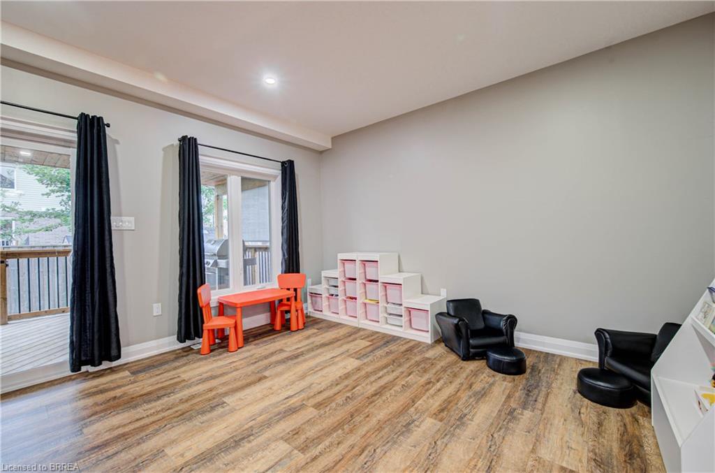 11 Oldham Drive Property Photo 16